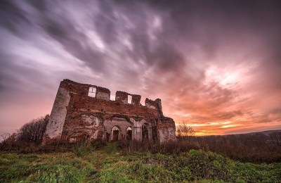 Руины Спасо-Преображенской церкви в д. Новоспасск
