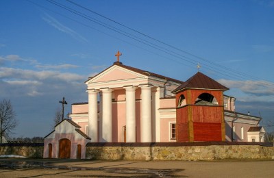 Костел Святого Станислава в деревне Долгиново
