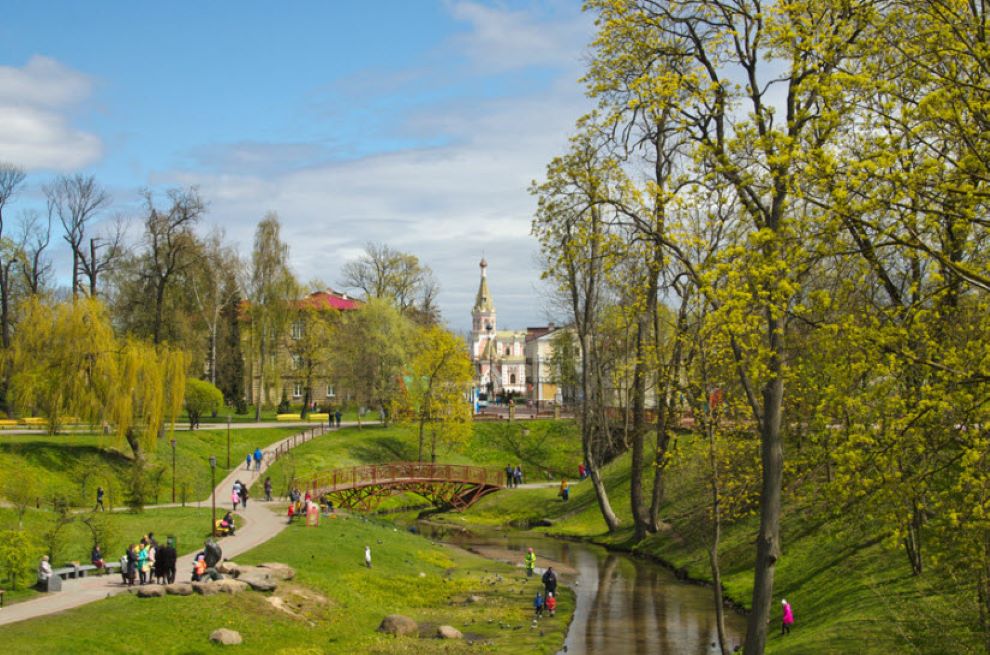 Парк жилибера гродно. Парк имени Жилибера. Парк имени Желебера в Гродно. Парк Жилибера достопримечательности Гродно. Парк Швейцария Гродно.