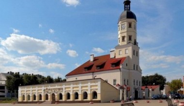 Известные ратуши на западе Беларуси: Слоним, Несвиж и Новогрудок