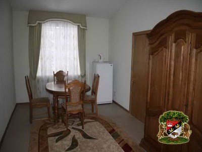 Гостиничный комплекс «КАМЕНЮКИ» 3*