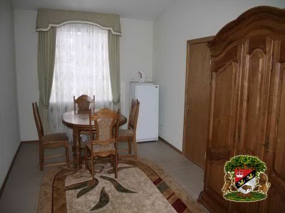 Гостиничный комплекс «КАМЕНЮКИ» 3*