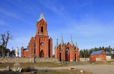 Костел Святого Алексея в г.п. Ивенец