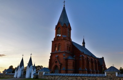 Костел Святого Владислава в д. Суботники
